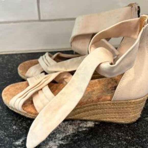 UGG Traci Ankle Strap Espadrille Wedge Sandals size 7.5 - Picture 3 of 14
